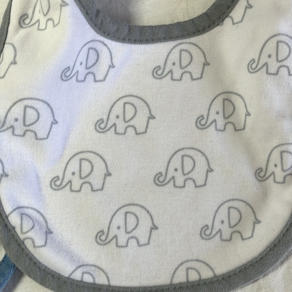 3x Elephant bibs - Picture 3 of 4